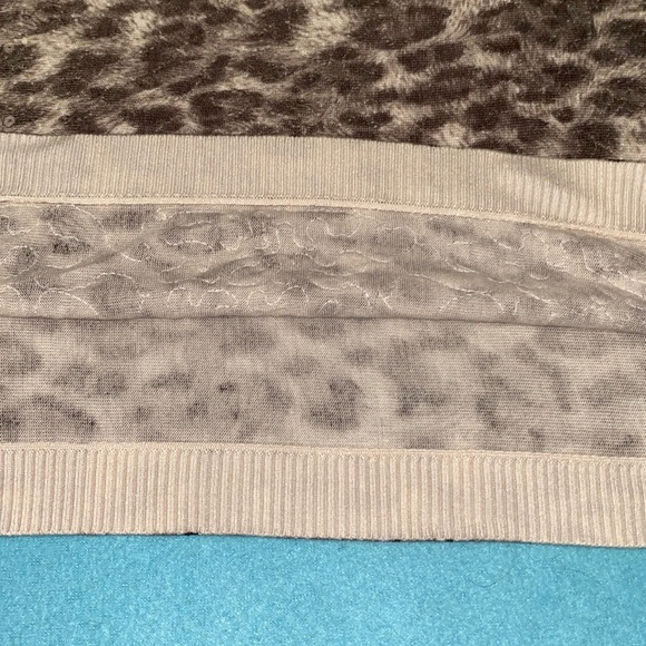 I.N.C International Concepts Leopard print sequenced v-neck pullover NEW size 3X - Picture 4 of 10